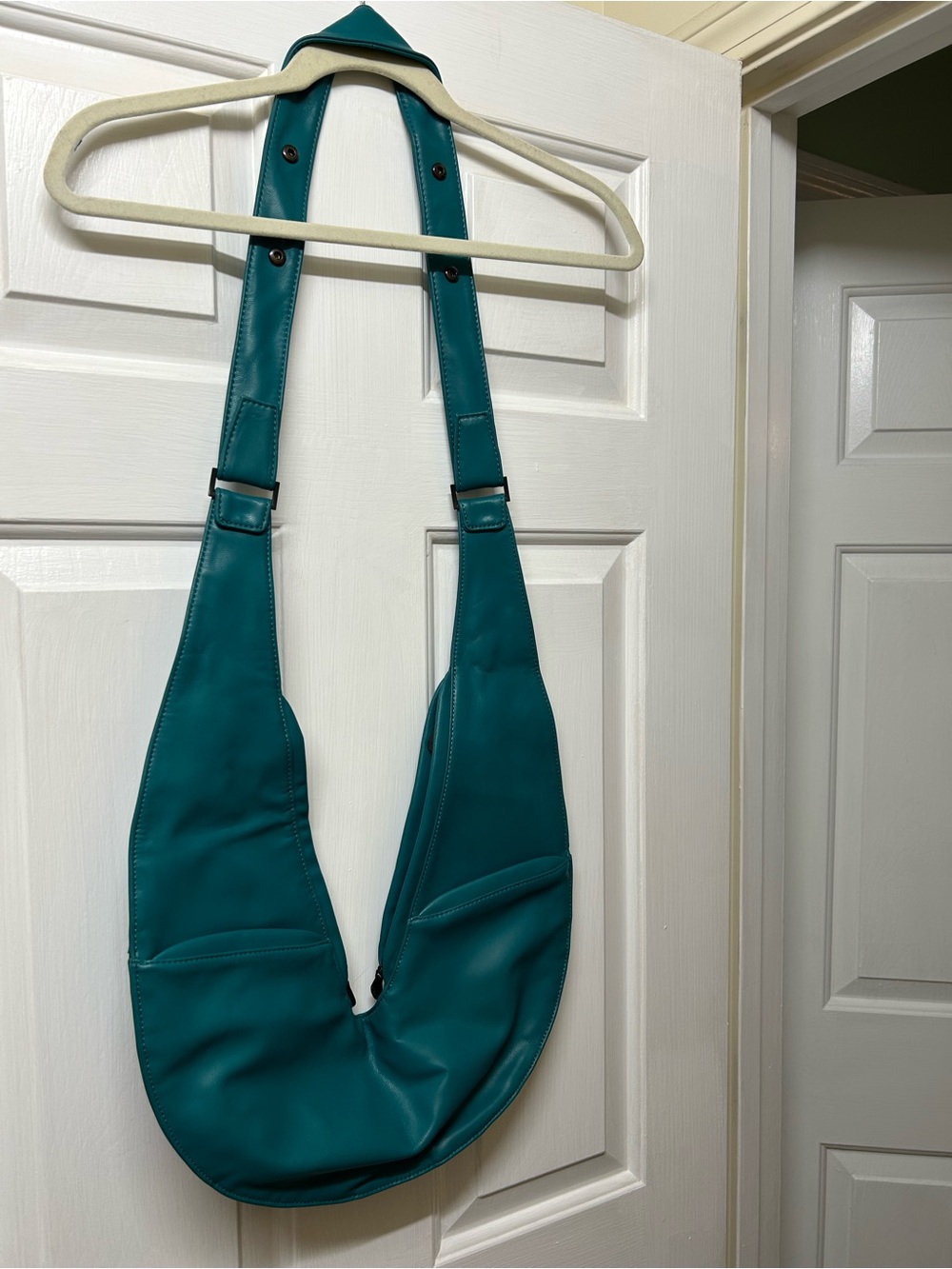 Teal Crescent Shoulder Bag for Women — Contemporary Sling Style